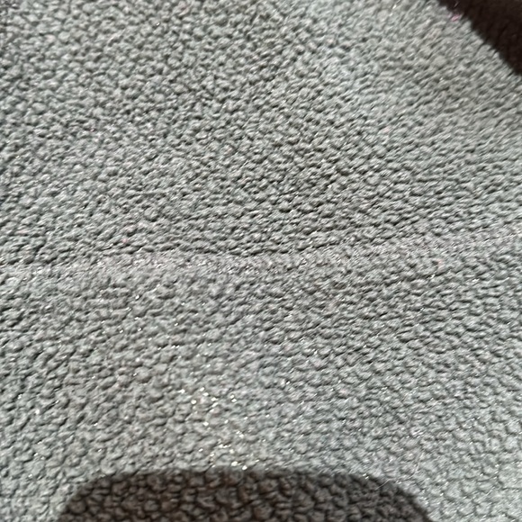 Army Green Warm jacket with pockets. - Picture 6 of 11